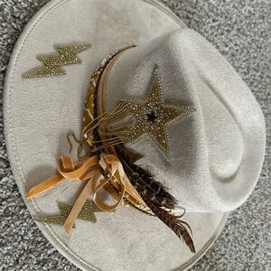 Beaded Star Embellished Cowboy Hat - Ivory with Gold Accents vegan suede size M